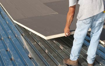 benefits of insulating Hunton flat roofing